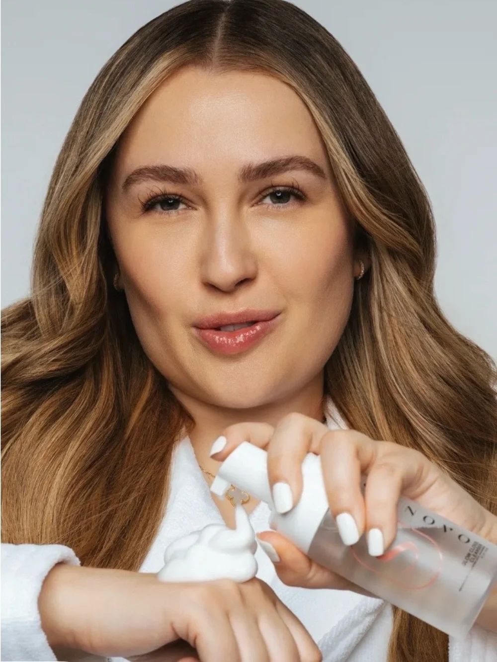Skinovo GLOW CLOUD Cleanser 100 ml – Gentle Foaming Facial Cleanser